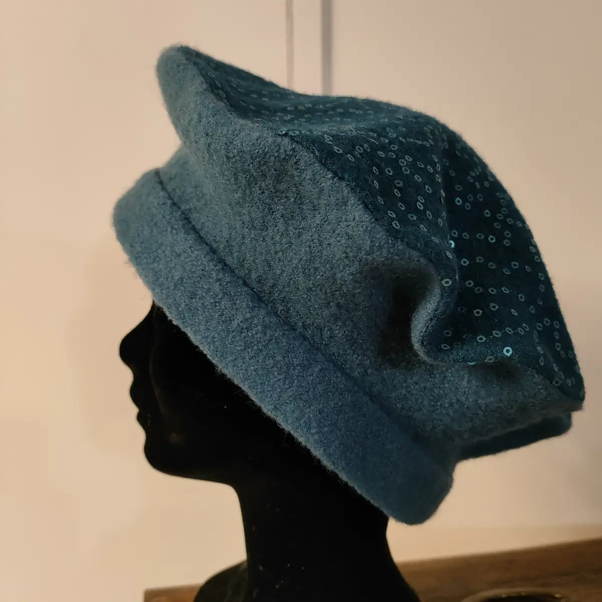 béret Sequin